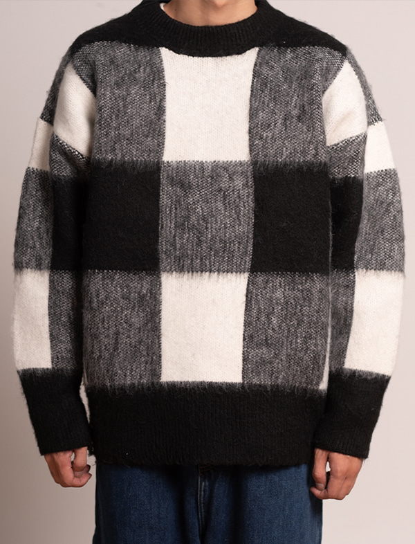 무료배송 해외 수입 캐시미어 니트티 스웨터 라운드 사각 패턴 배색 루즈핏 가을 겨울